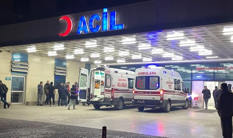 Düzce depremi sonrası Bakan Koca yaralı sayısını açıkladı Son dakika
