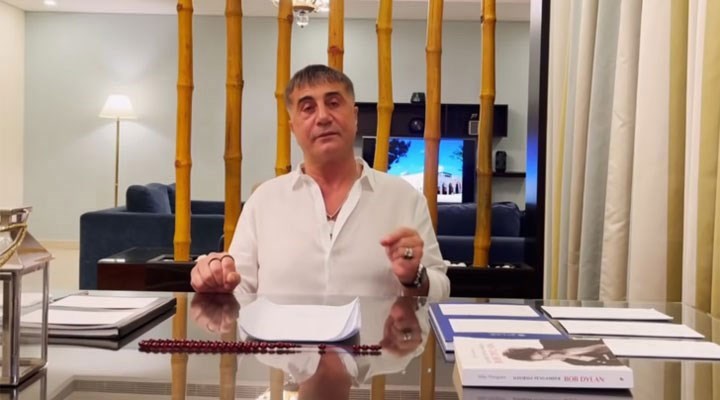 Suç örgütü lideri Sedat Peker, Twitter hesabından aylar sonra etkileşimde