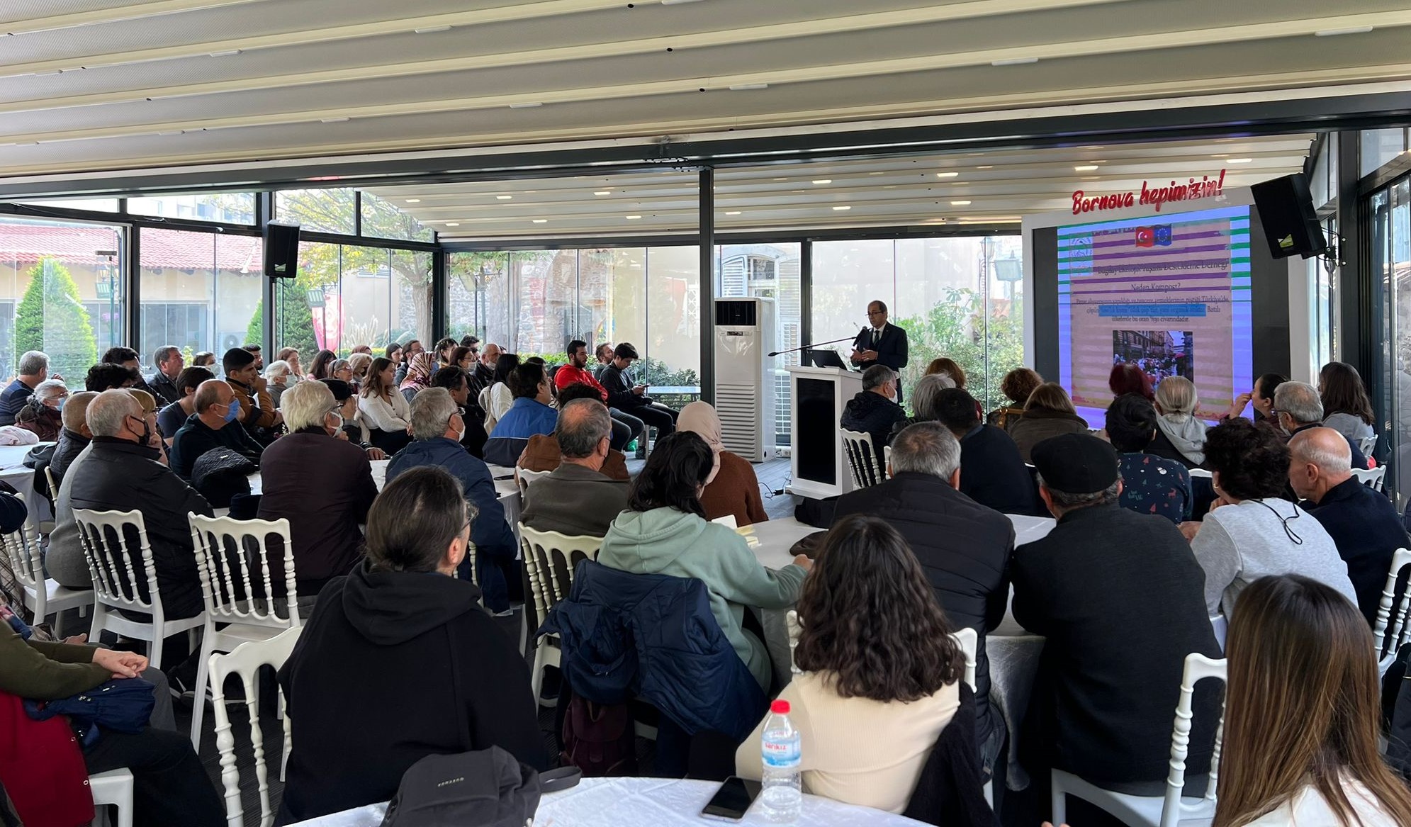 Bornova Belediyesi, tarıma destek olmak ve toplumsal bilinci artırmak için