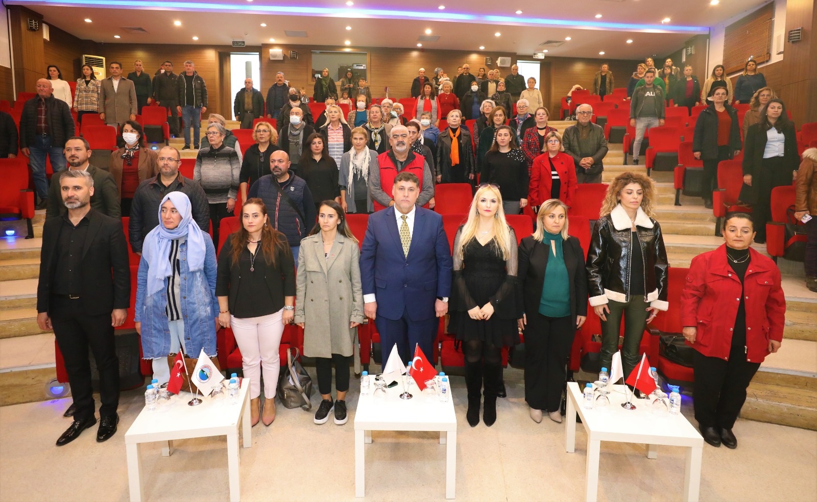 Menderes Belediyesi Kültür ve Sosyal İşler Müdürlüğü 5 Aralık Dünya