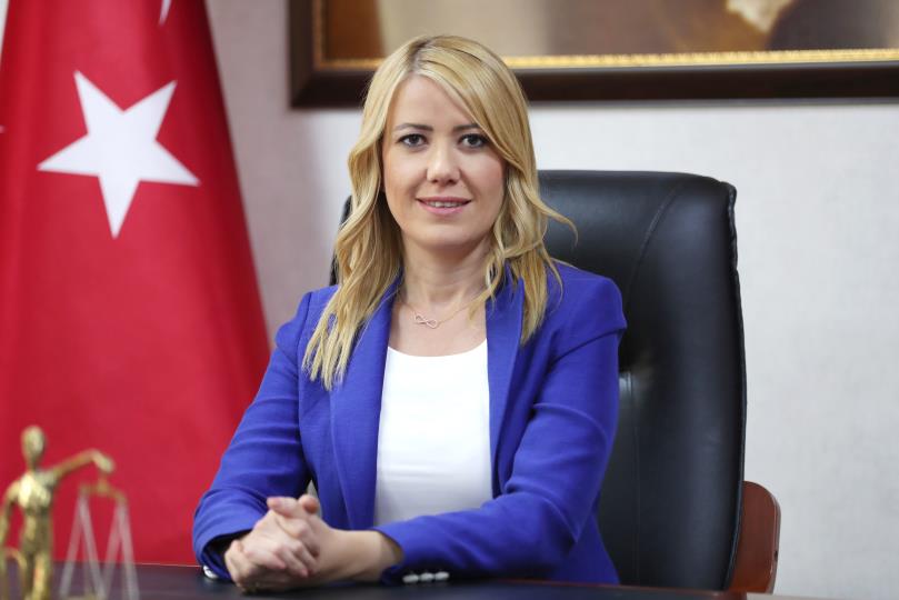Merkezefendi Belediye Başkanı Şeniz Doğan, yeni yıl dolayısıyla bir kutlama