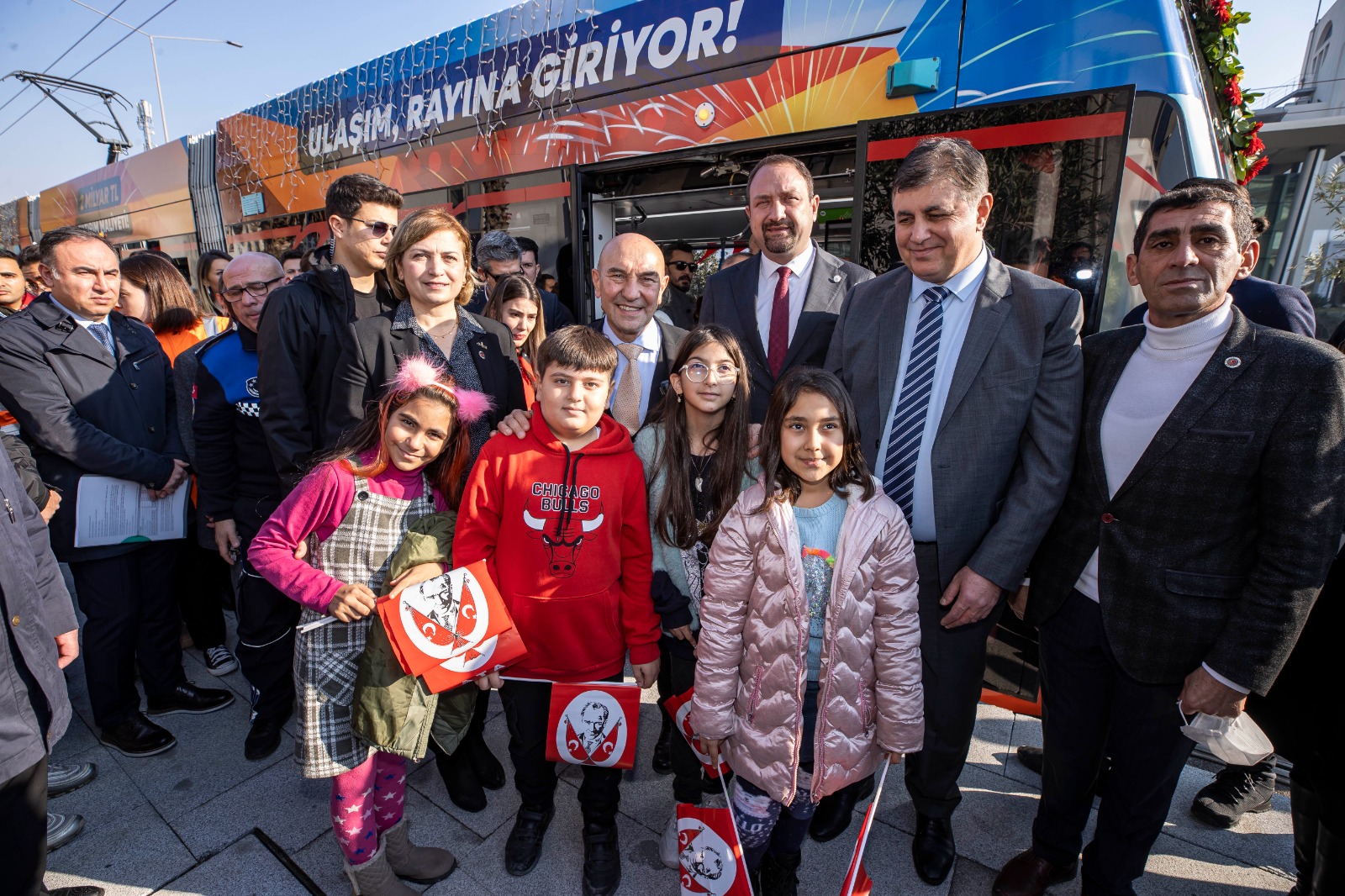 İzmir Büyükşehir Belediyesi’nin 2021 yılında temelini attığı 11 kilometrelik Çiğli