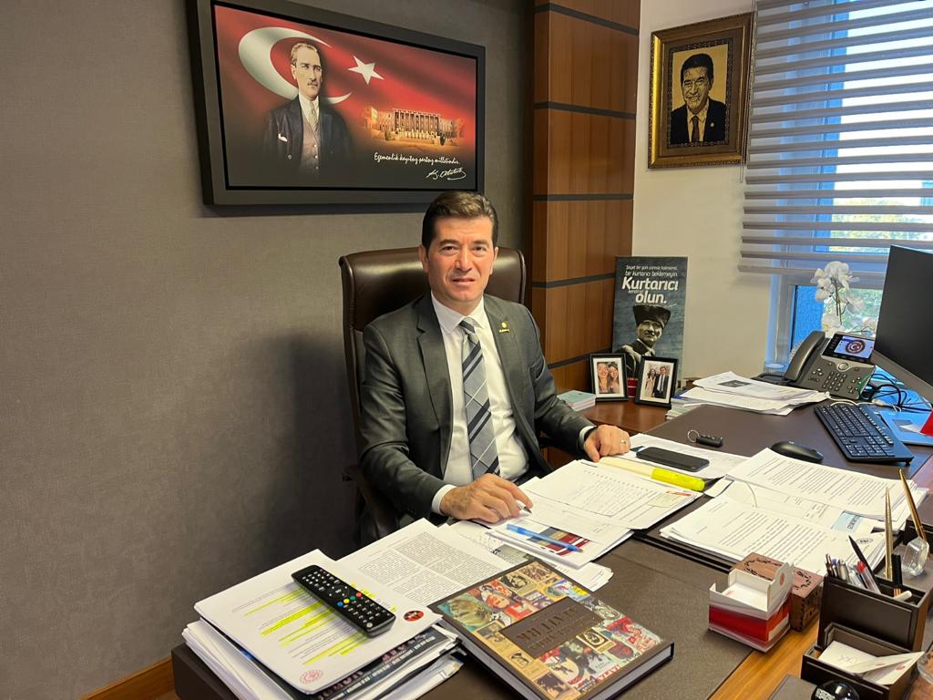 CHP’Lİ AHMET KAYA’DAN STAJ MAĞDURLARI VE EYT ÇAĞRISI Cumhuriyet Halk