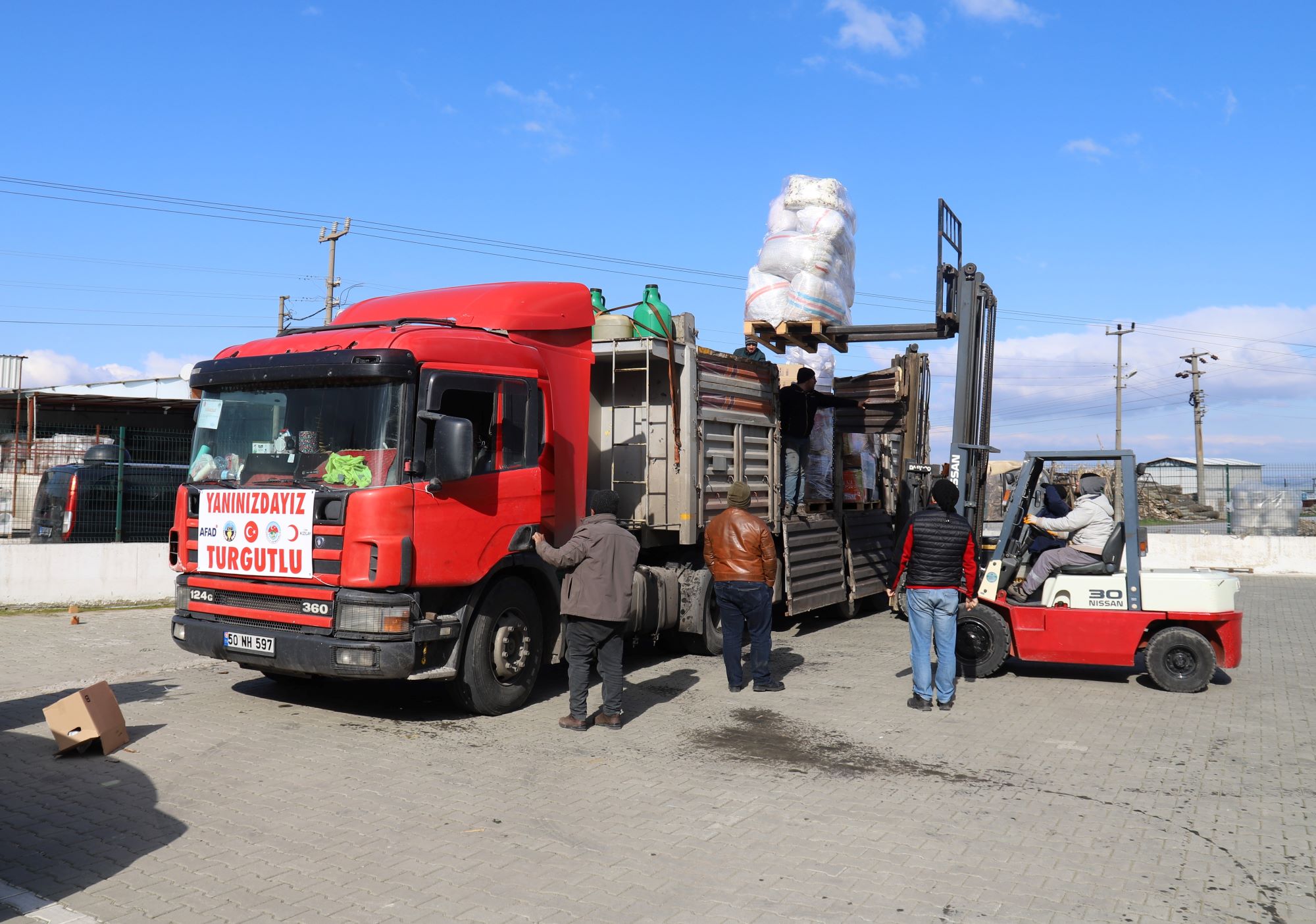 Turgutlu Belediyesi, Turgutlu Kaymakamlığı ve AFAD iş birliğiyle düzenlenen yardım