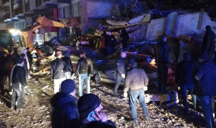 Kahramanmaraş’ta 7.4 büyüklüğünde deprem meydana geldi. Merkez üssü Pazarcık ilçesi