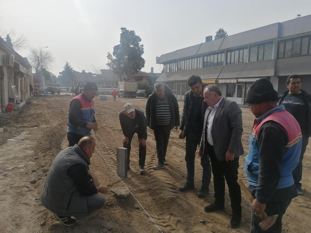 Germencik Belediyesi Ortaklar Atatürk Caddesinin çehresini değiştiriyor Başkan Öndeş: Atamızın adına yakışır bir cadde olması için titizlikle