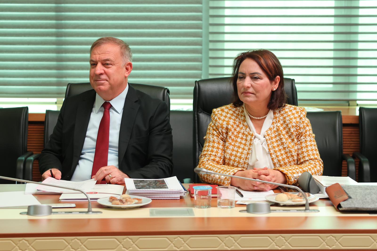“Kuru dere yatakları enkazla mı dolduruldu?” “Şanlıurfa ve Adıyaman’daki sellerin