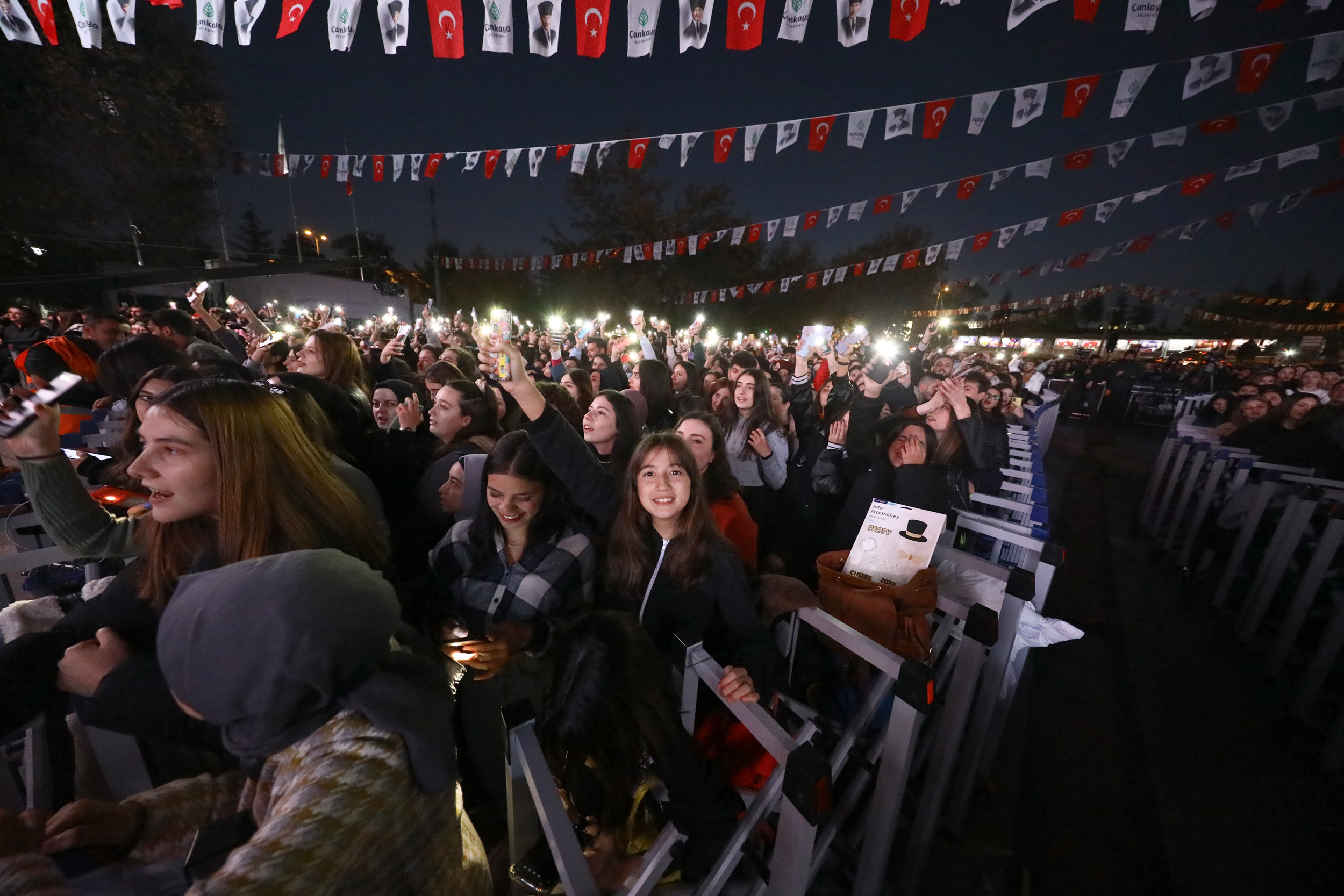 GENÇLER 19 MAYIS’I “CEZA” KONSERİYLE KUTLAYACAK – Çankaya Belediyesi 19