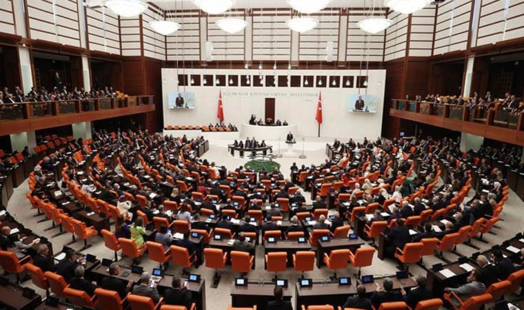 Seçim sonuçlarının ardından Hazine yardımı en fazla azalan AKP, en