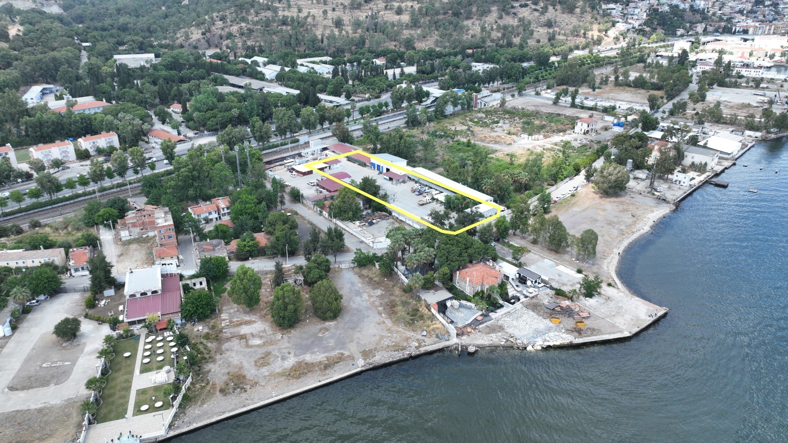İzmir Büyükşehir Belediyesi Türkiye’nin ilk sürdürülebilirlik merkezini kurmak için ulusal