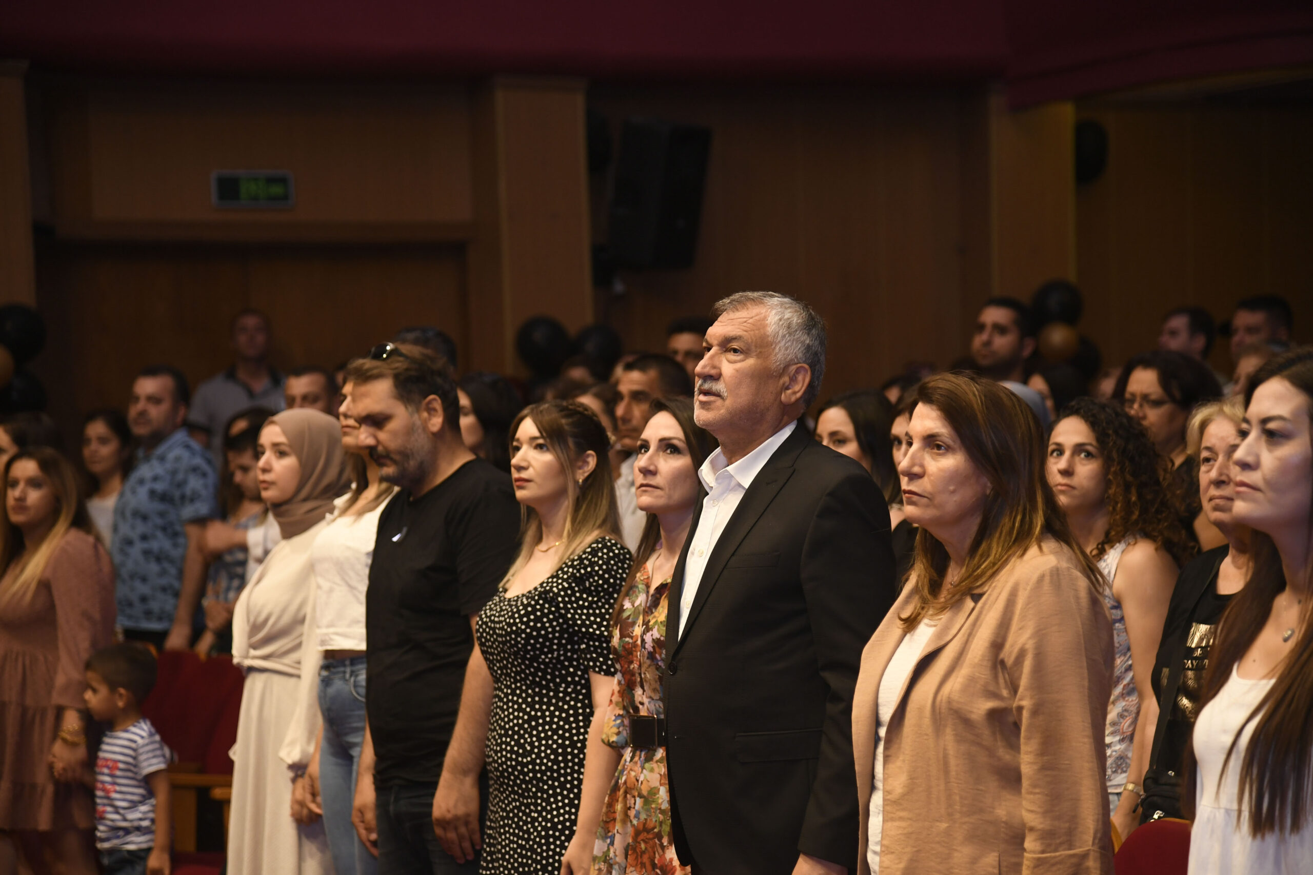 Büyükşehir Gündüzbakımevlerinde eğitim gören minikler mezun oldu Zeydan Karalar kaliteli