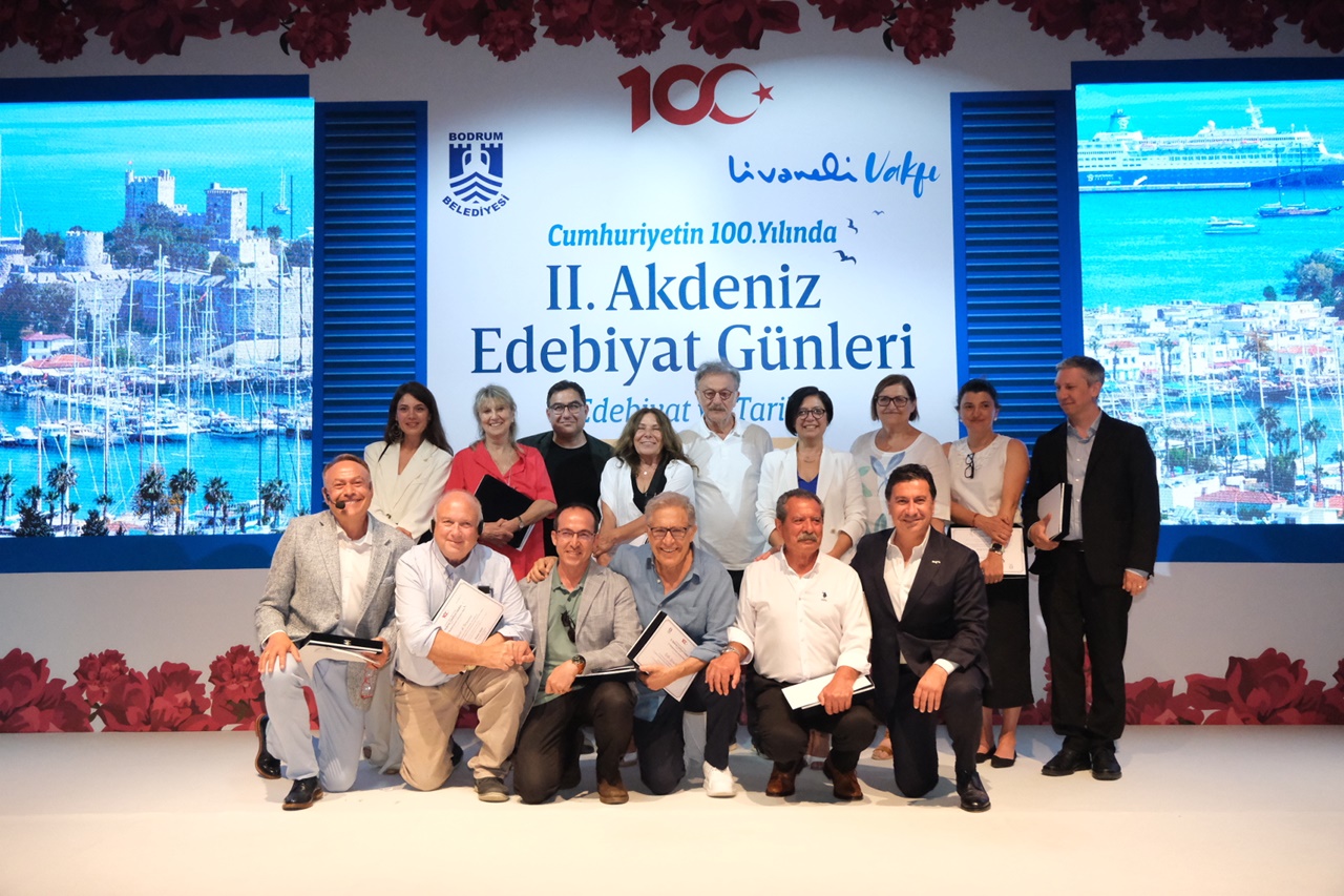 2. AKDENİZ EDEBİYAT GÜNLERİ GERÇEKLEŞTİ BODRUM’DA “EDEBİYAT VE TARİH” KONUŞULDU Bodrum Belediyesi