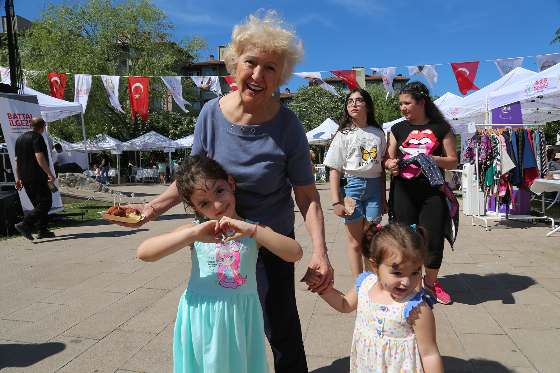 Ataşehir Belediyesi tarafından bu yıl 14’üncüsü düzenlenen “Ataşehir Çevre Festivali”