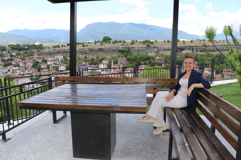 Safranbolu Belediye Başkanı Elif Köse, Babasultan, Emek ve Barış Mahallesinde