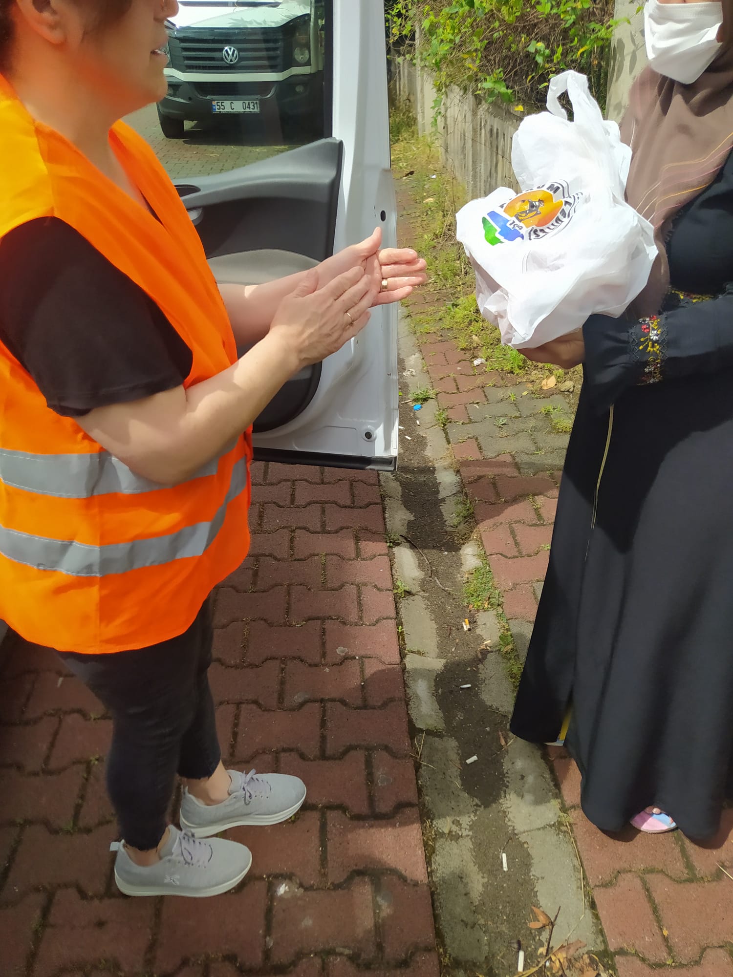 Atakum Belediye Başkanı Av. Cemil Deveci’nin dayanışma çağrısı sonrası başlatılan