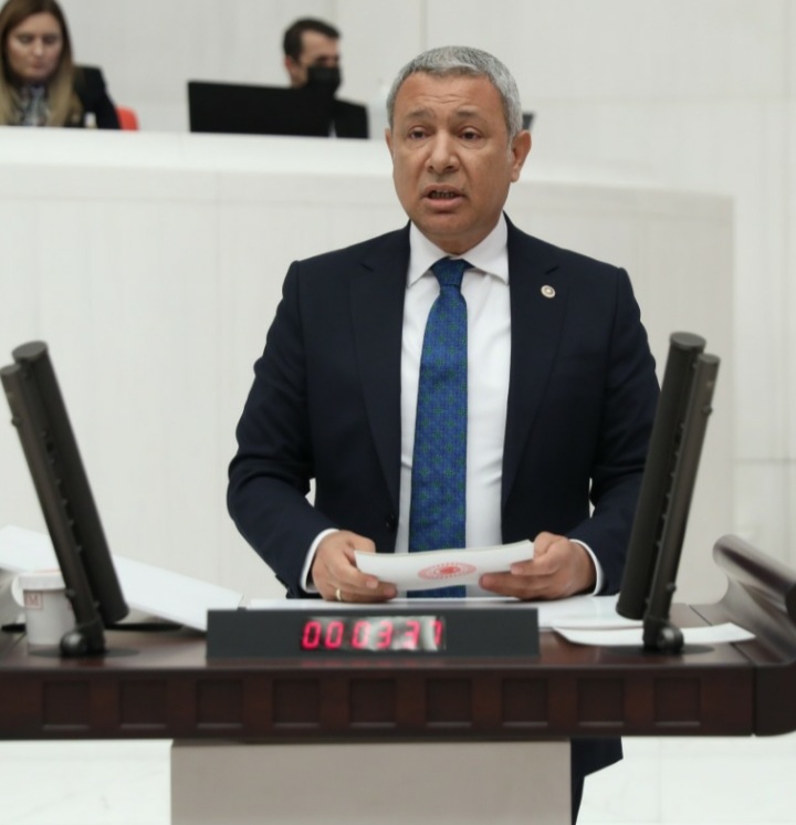 CHP Adana Milletvekili ve TBMM Kit Komisyonu Üyesi Orhan Sümer,