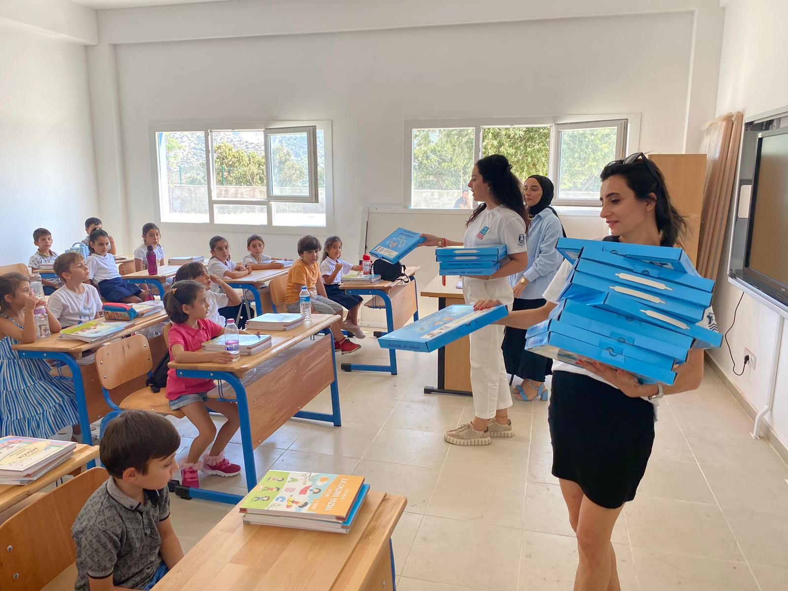 BELEDİYEDEN ÖĞRENCİLERE DESTEK Bodrum Belediyesi geçen dönemlerde olduğu gibi 2023-2024 Eğitim-Öğretim