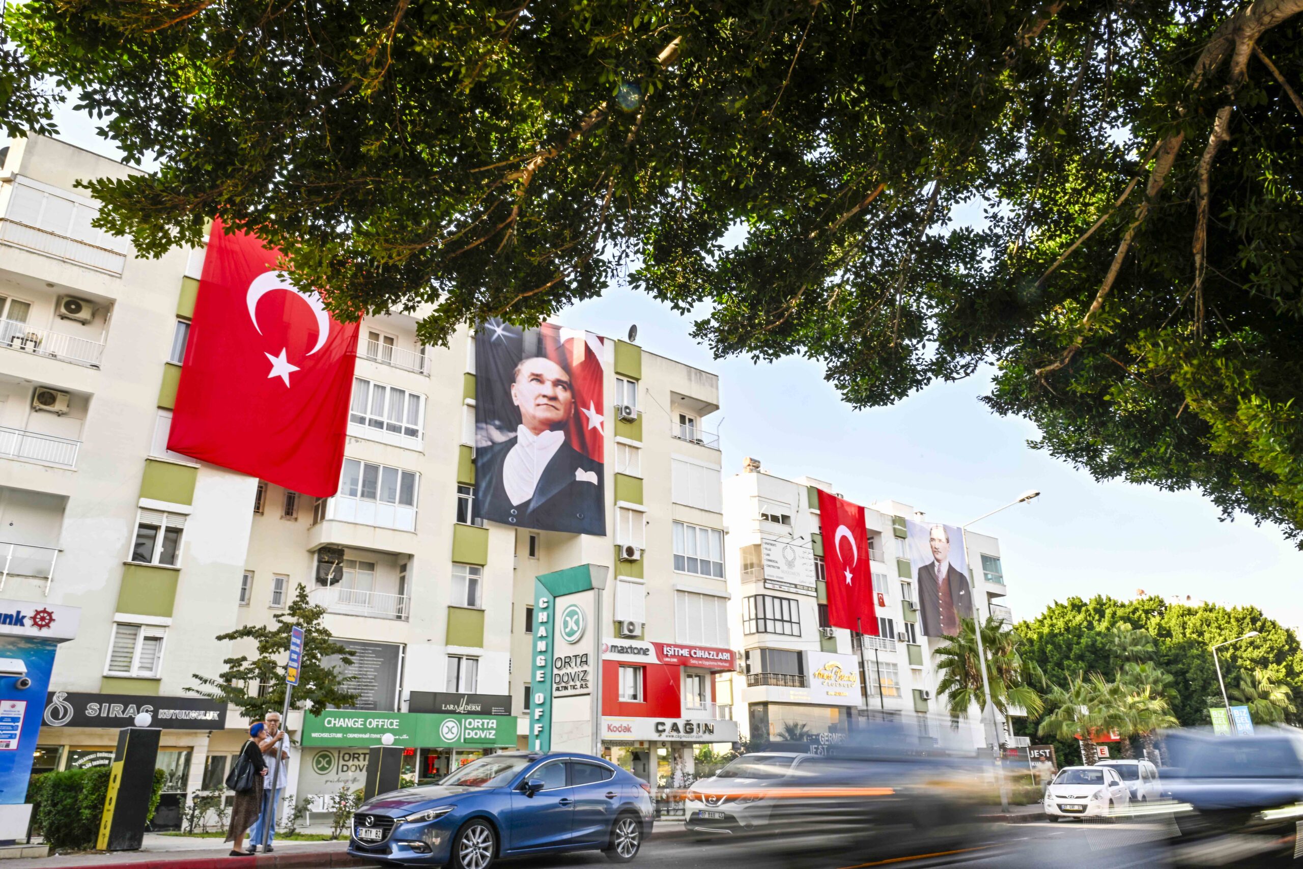 100’üncü yıl heyecanı kenti sardı Antalya’da Muratpaşa Belediyesi, cumhuriyetin kuruluşunun 100’üncü yılı kutlamalarına sayılı günlerkala