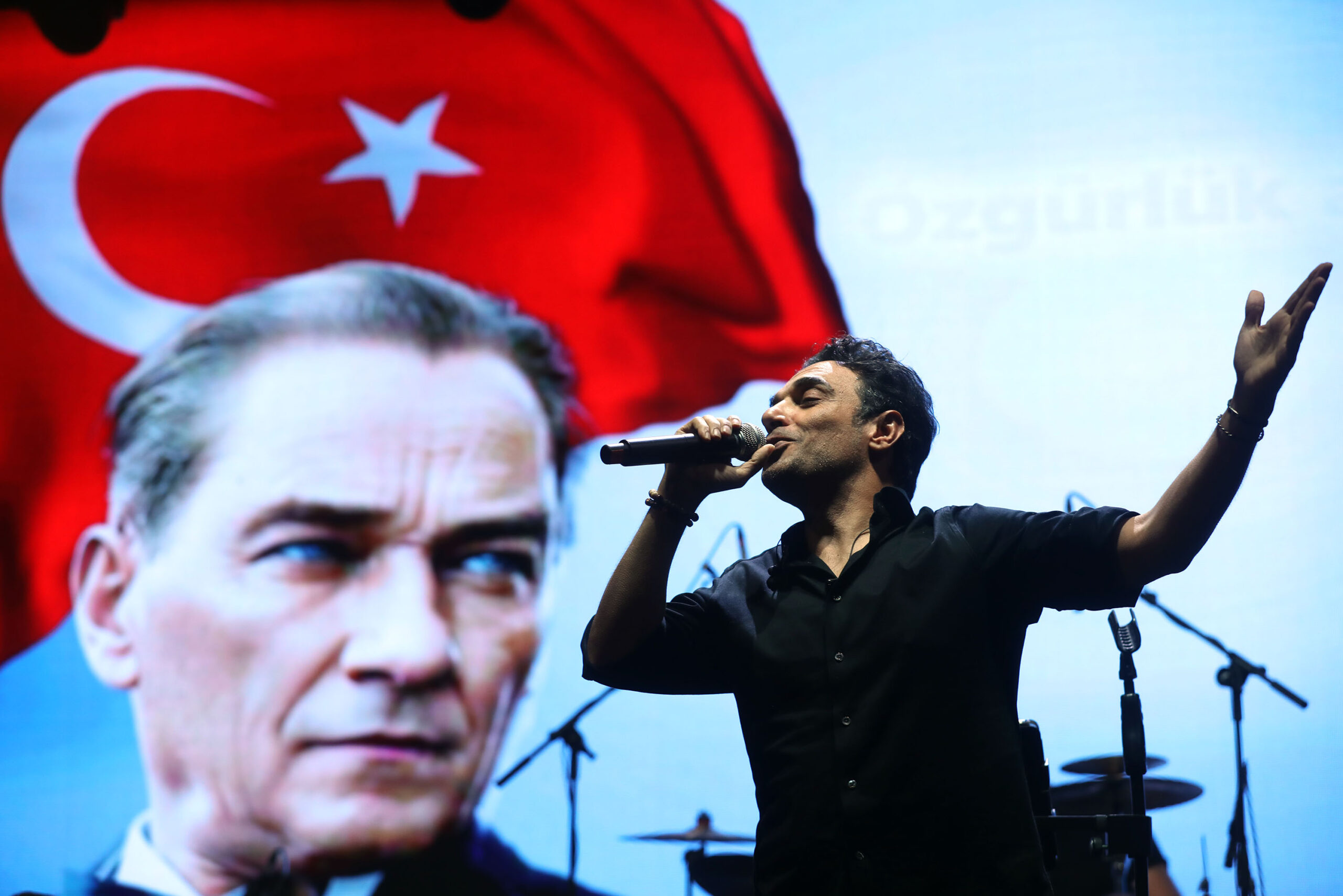 Demetevler’de Uğur Aslan rüzgârı esti Türkiye Cumhuriyeti’nin 100’üncü yıldönümü Yenimahalle’de