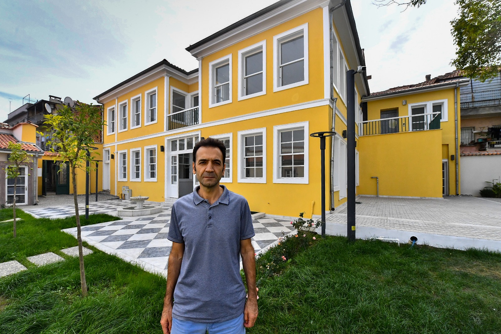 İzmir Büyükşehir Belediyesi, şehrin zengin mimari mirasını yeniden gün ışığına