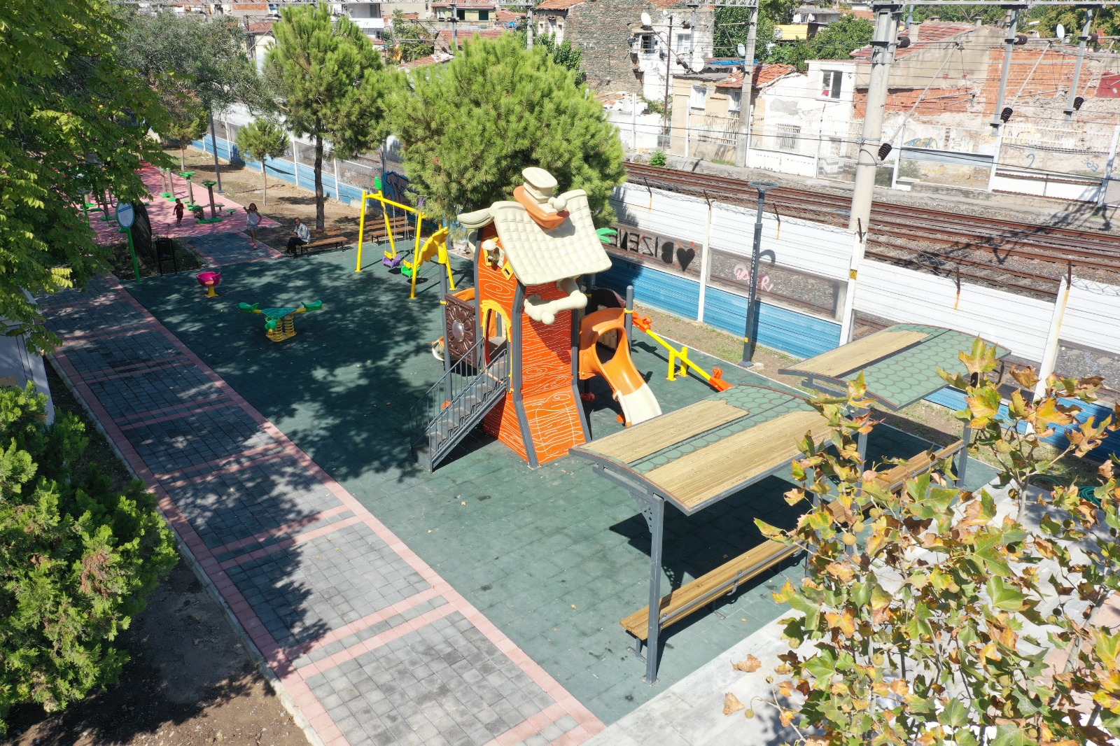 Mevcut yapılaşma nedeniyle yeni yeşil alan oluşturmanın çok zor olduğu