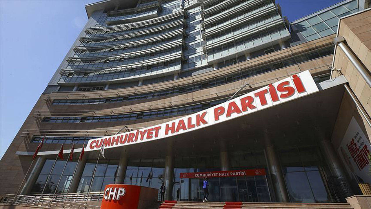 Cumhuriyet Halk Partisi’nde (CHP) genel başkan değişiminin yaşandığı 38. Olağan