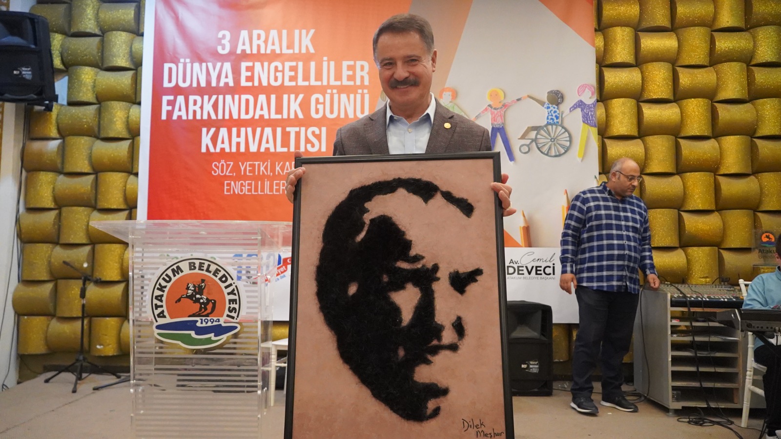 Atakum Belediye Başkanı Av. Cemil Deveci, 3 Aralık Dünya Engelliler