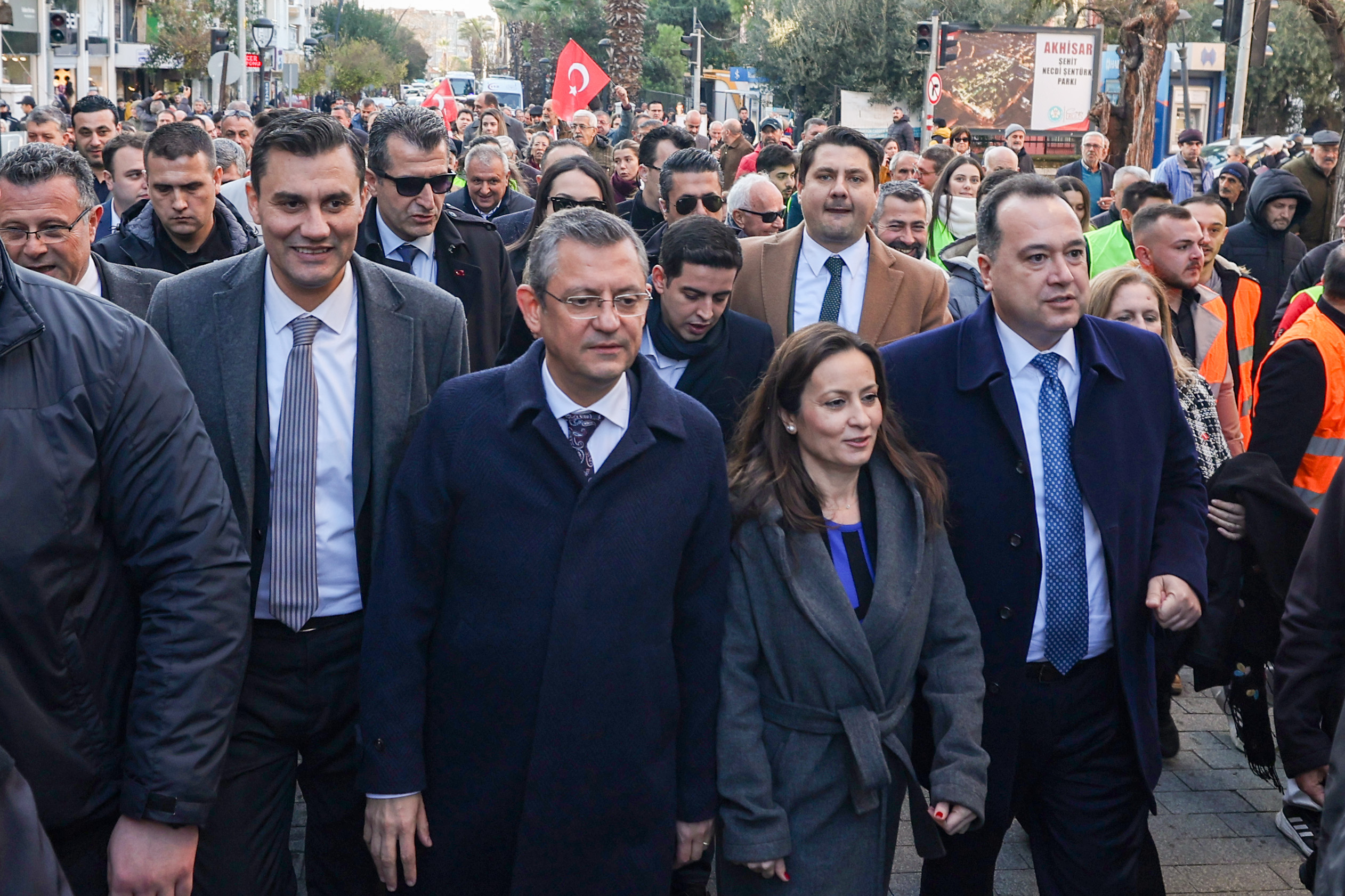 CUMHURİYET HALK PARTİSİ LİDERİ ÖZGÜR ÖZEL: “EY ERDOĞAN, EMEKLİYİ, EMEKÇİYİ, İŞÇİYİ
