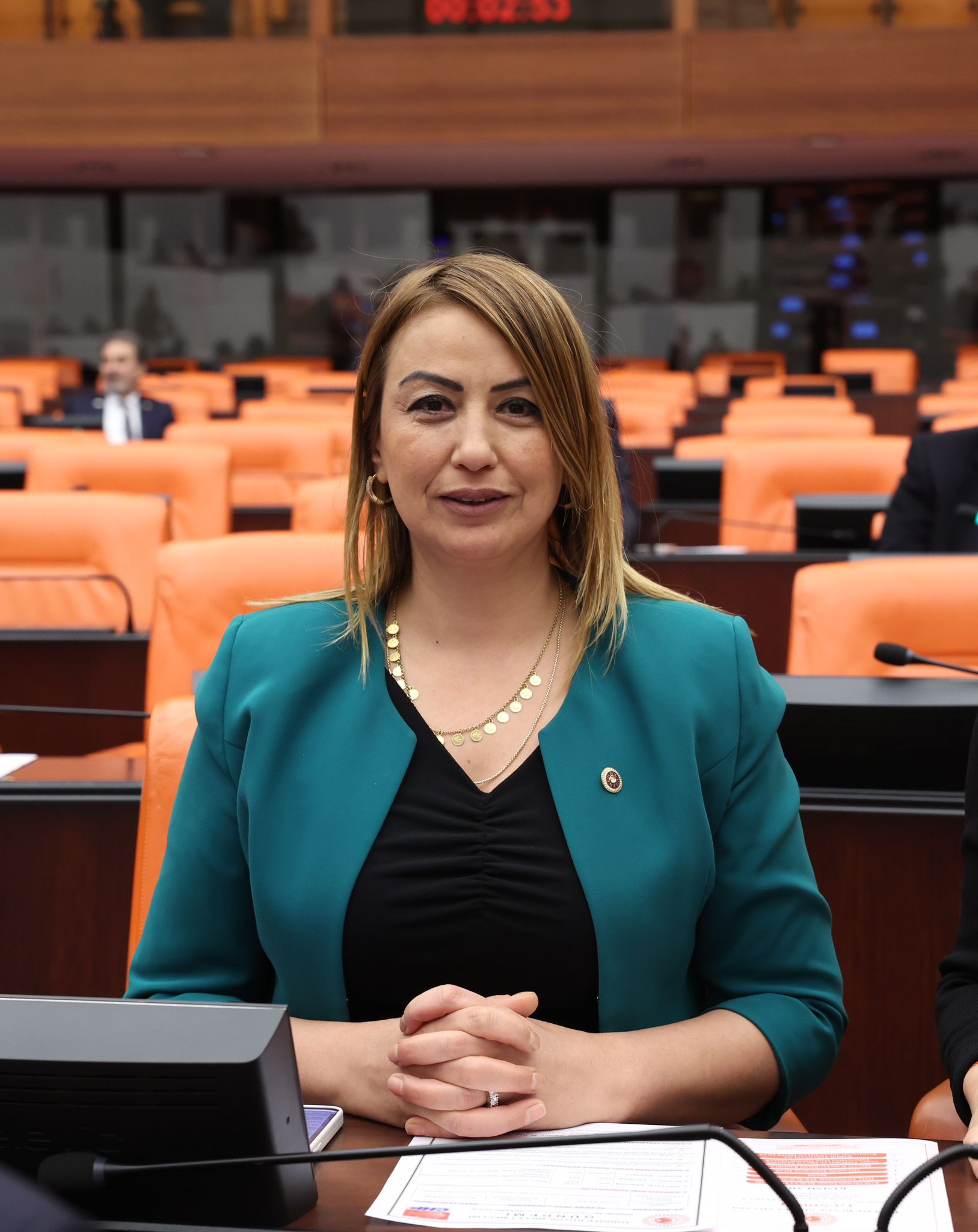 YILDIRIM KARA: HEKİMLERİMİZİN CEZALANDIRILMAYA DEĞİL HAKKININ<br>TESLİM EDİLMESİNE İHTİYACI VAR Özellikle deprem bölgesindeki aile hekimlerinin ve aile sağlığı merkezlerinin özveriliçalışmalarına