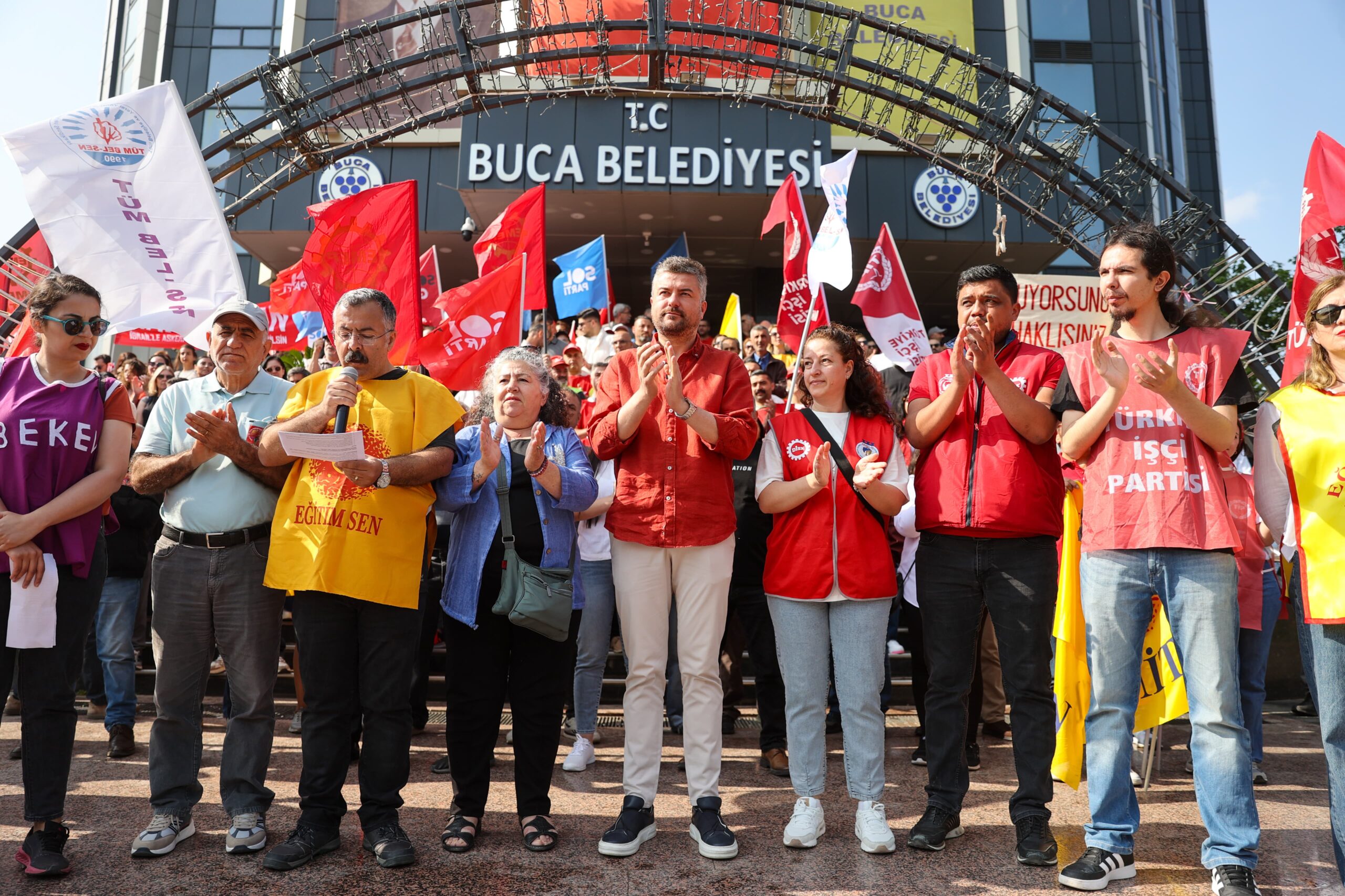 Buca Belediye başkanı Görkem Duman, 1 Mayıs Emek ve Dayanışma
