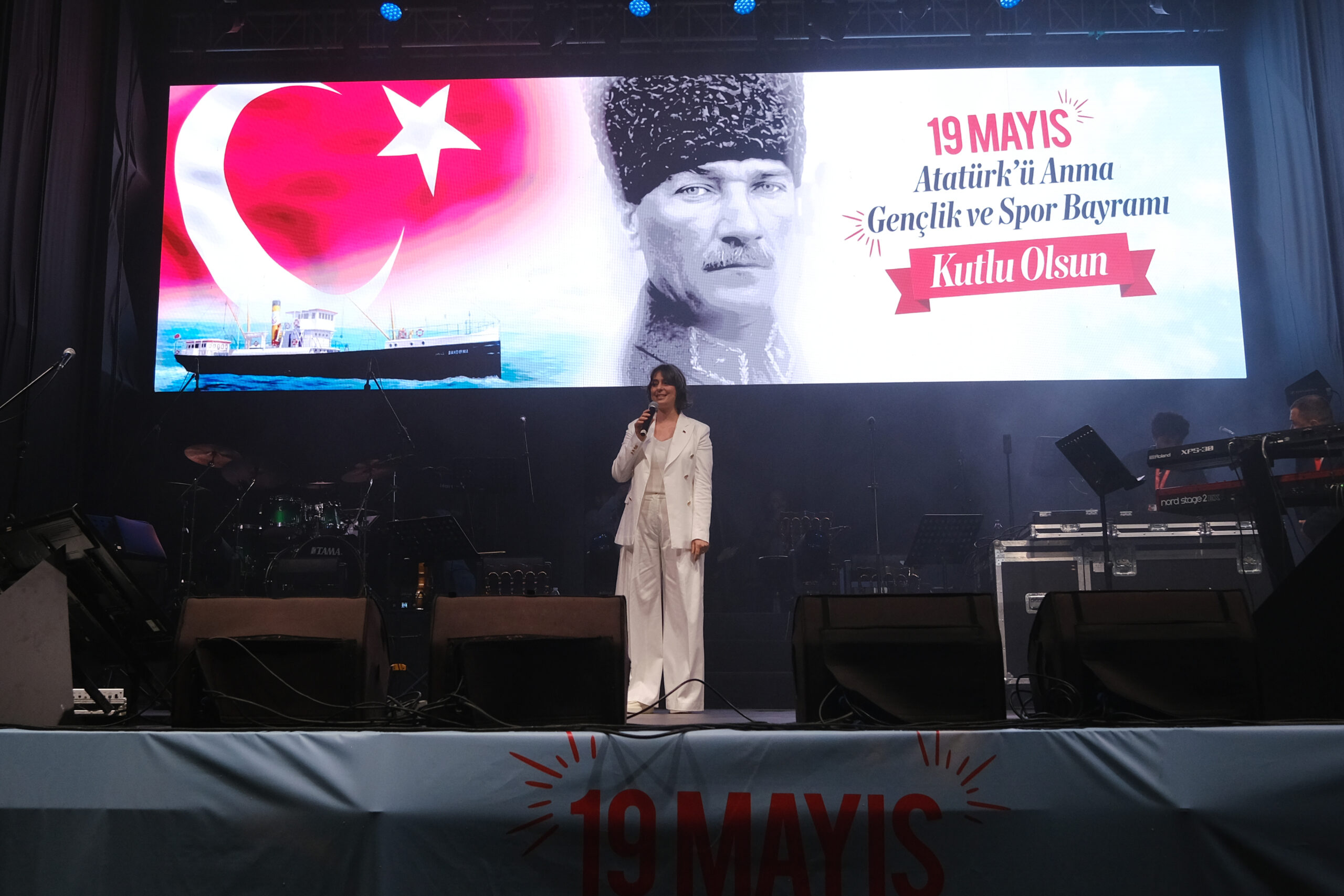  Gazi Mustafa Kemal Atatürk’ün armağan ettiği 19 Mayıs Atatürk’ü Anma,