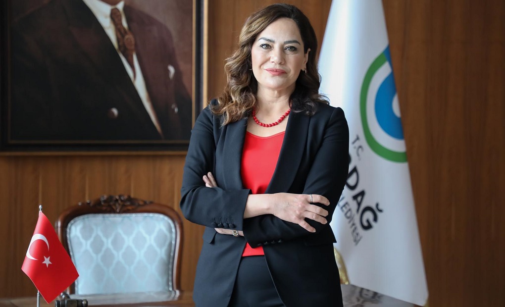 BAŞKAN DR. CANDAN YÜCEER’İN 1 MAYIS EMEK VE DAYANIŞMA GÜNÜ MESAJI Tekirdağ Büyükşehir Belediye Başkanı Dr. Candan Yüceer, 1 Mayıs Emek