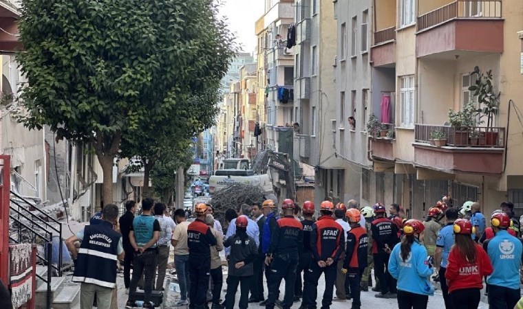 Bahçelievler’de 7 katlı bir bina kısmen çöktü. Bölgeye itfaiye ve