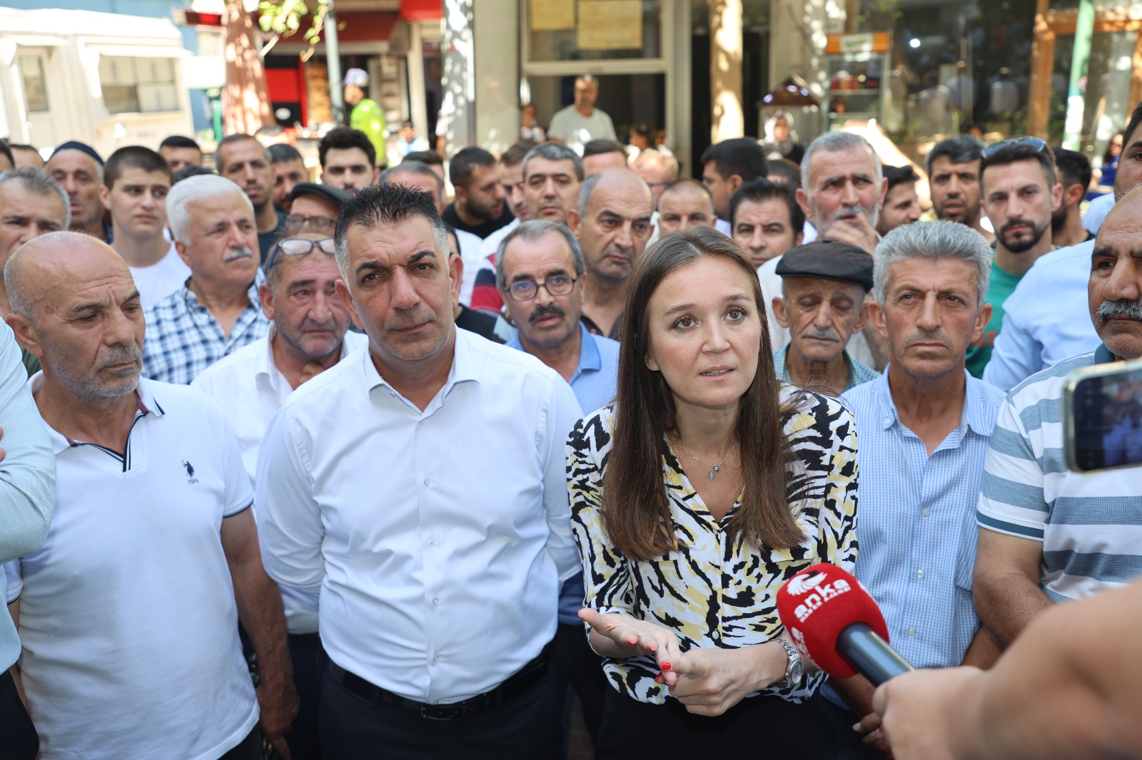 BAŞKAN DURBAY KENTSEL DÖNÜŞÜM MAĞDURU VATANDAŞLARI DİNLEDİ İshak Çelebi ve