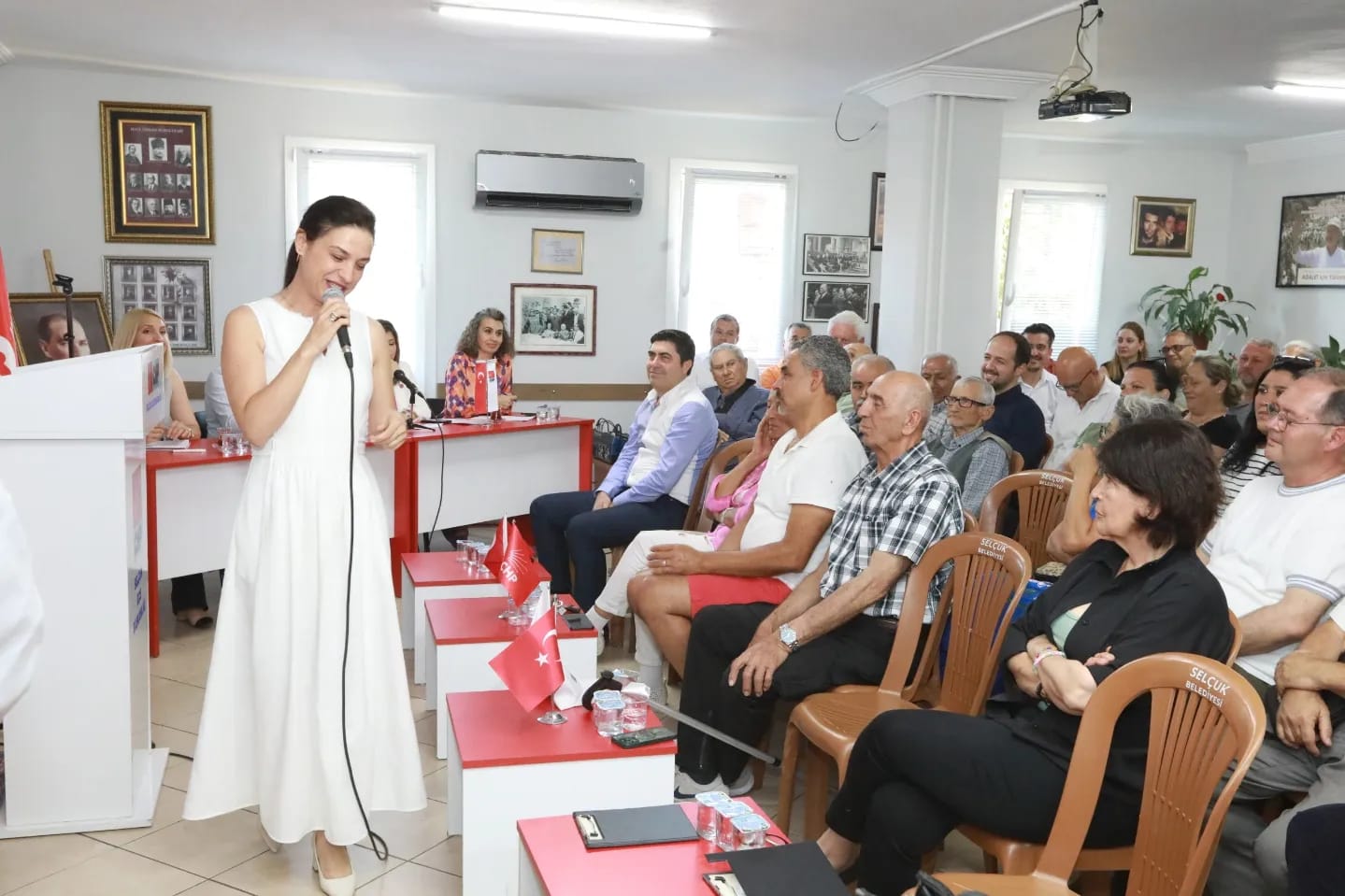CHP Efes Selçuk İlçe Danışma Kurulu Toplantısı, İlçe Başkanı İpek
