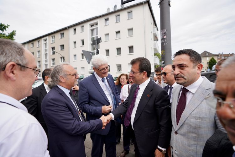 TBB ve İBB Başkanı Ekrem İmamoğlu, Almanya’daki üçüncü gününde Düsseldorf