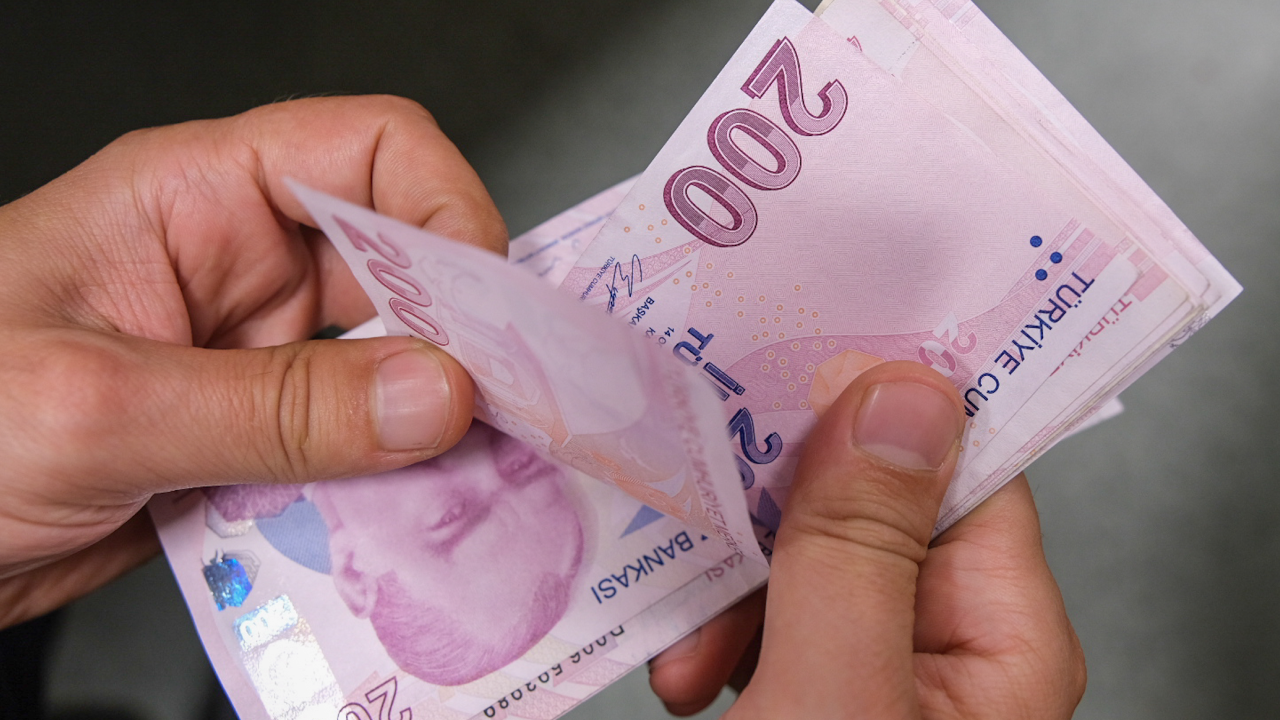 Maliye, geliri ile harcamaları arasında yüzde 20’den fazla fark olan,