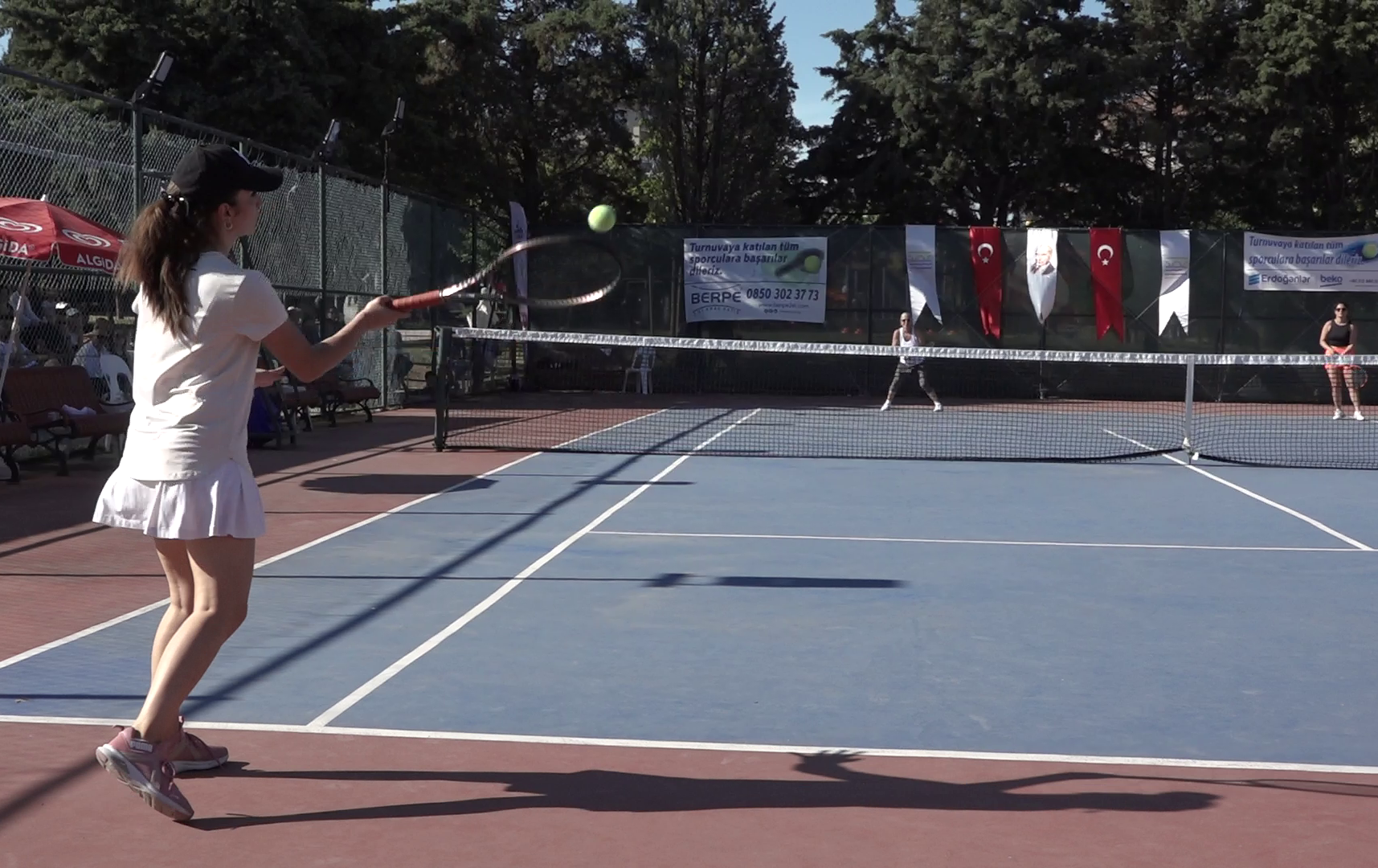 Türkiye Tenis Federasyonu’nun gözetiminde bu yıl 6’ıncısı düzenlenenBüyükçekmece Açık Tenis