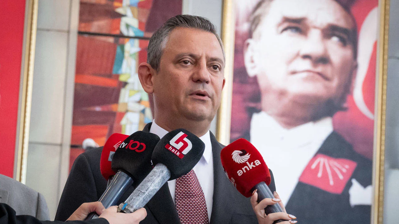 CHP Genel Başkanı Özgür Özel, asgari ücrete zam yapılması gerektiğini
