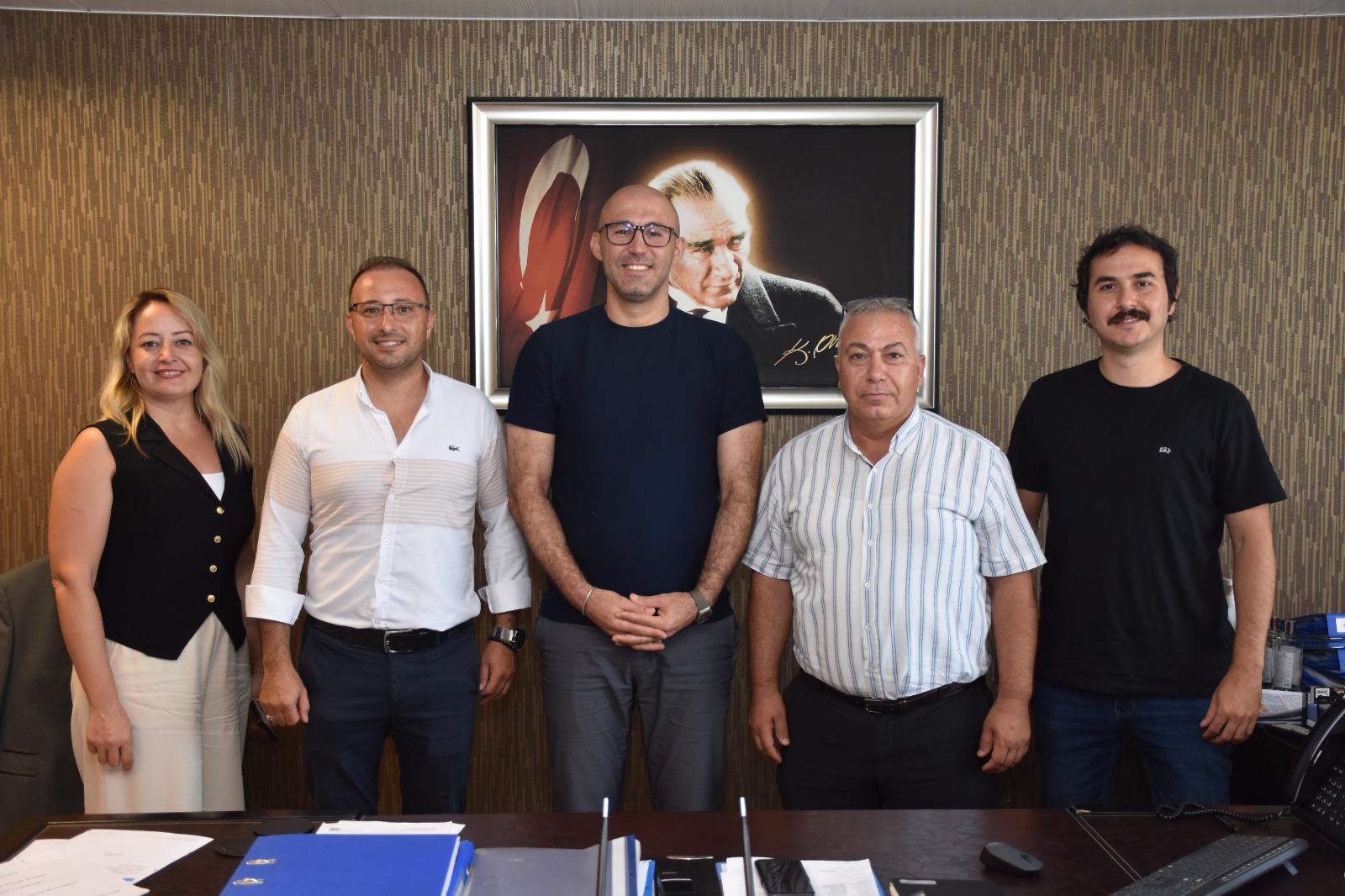 “BAŞKAN ZENCİRCİ TOPLU İŞ SÖZLEŞMESİNİ İMZALADI” Germencik Belediyesi ile Tüm