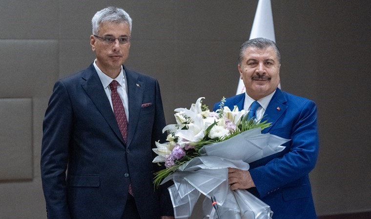 Sağlık Bakanlığına atanan Kemal Memişoğlu, düzenlenen devir teslim töreninin ardından
