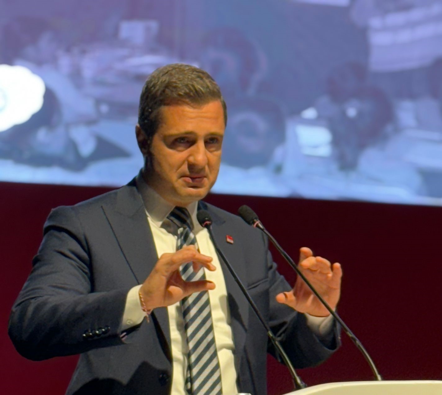CHP PARTİ SÖZCÜSÜ DENİZ YÜCEL, 6 ŞUBAT DEPREMİNİN YAŞANDIĞI DAKİKALARDA