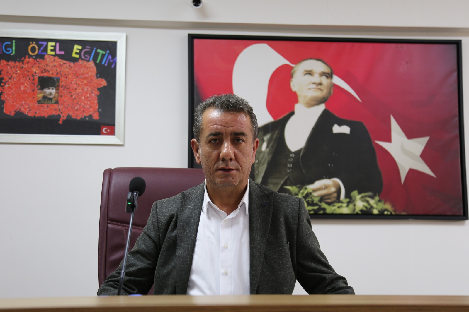 Efeler Belediye Başkanı Anıl Yetişkin, belediyenin Ağustos ayı meclis toplantısı
