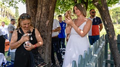 İzmir’de Patili Perşembe ile can dostlar yeni yuvalarına kavuştu İzmir