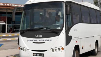 Öğrenim için şehrimize gelen öğrenciler, kayıt işlemlerine yönelik üniversiteye ulaşımlarında