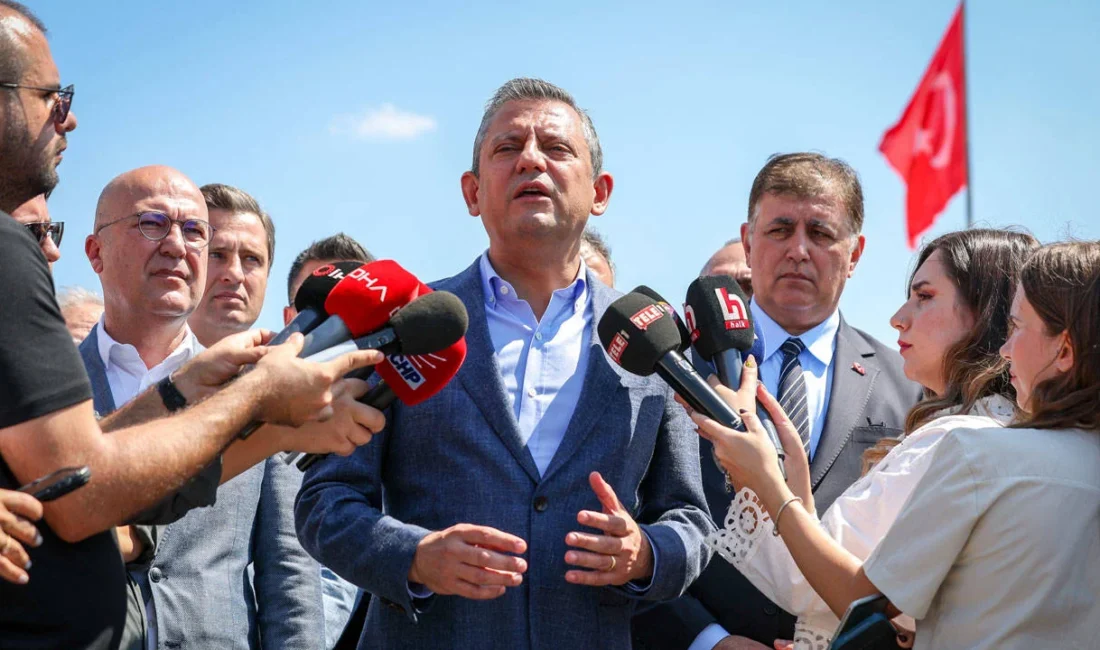 CHP Genel Başkanı Özgür Özel, sokak röportajındaki ifadeleri nedeniyle tutuklanan