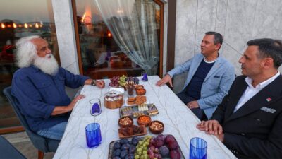 CHP Genel Başkanı Özgür Özel, son günlerde saldırıların hedefinde olan