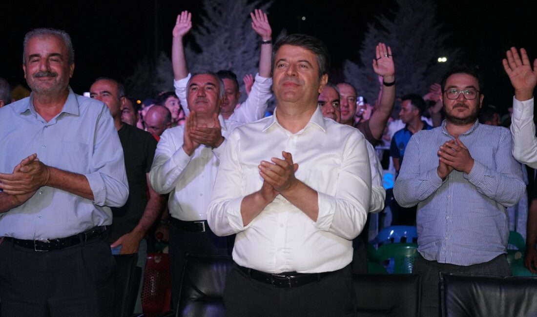 Adıyaman Belediyesi, ünlü sanatçı Kahtalı Mıçe için Eğriçay Parkı Millet