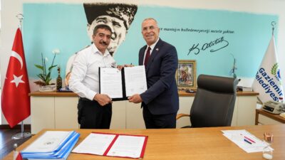 Gaziemir ile Kars’ın Susuz ilçesinin kardeş şehir olmasını sağlayan protokolü Susuz