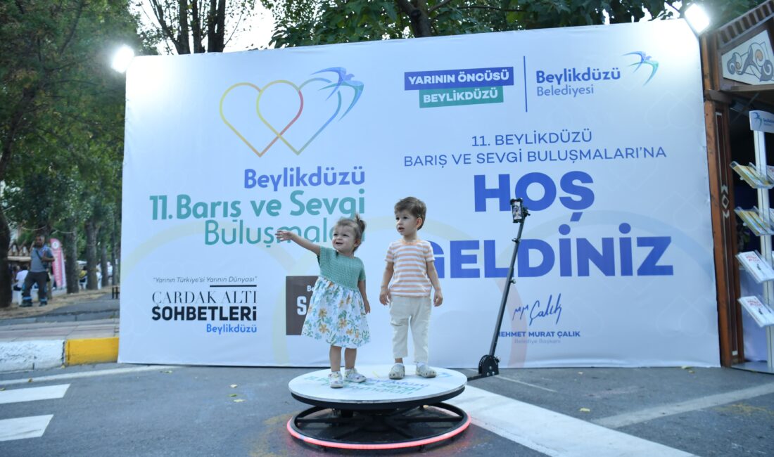 Beylikdüzü 11.Barış ve Sevgi Buluşmaları kapsamında düzenlenen Beylikdüzü SahafSöyleşileri, “Homeros’un
